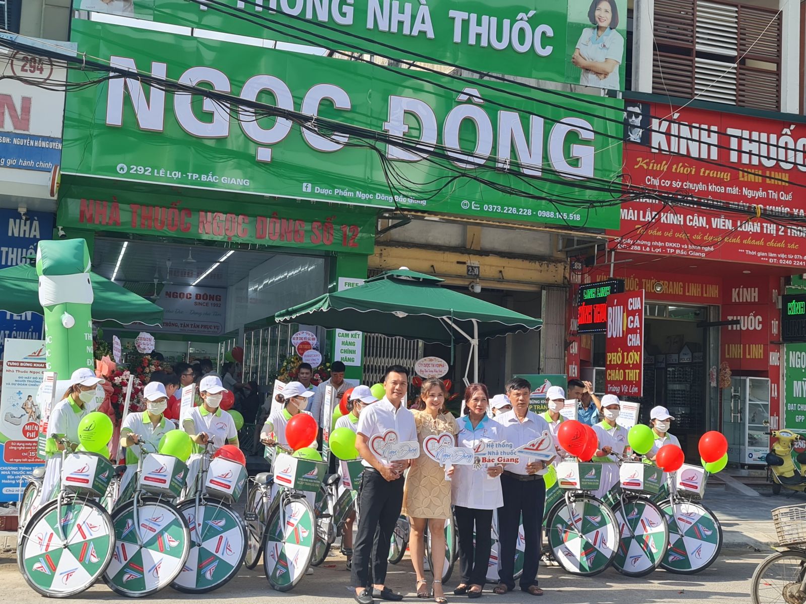 nhà thuốc ngọc đông khai trương