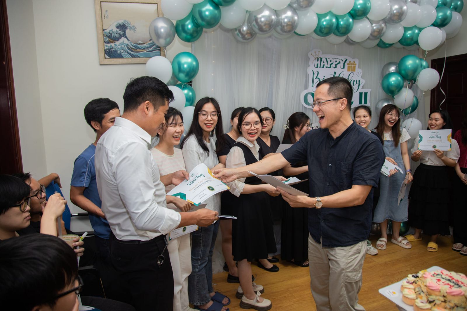 Party Happy BirthDay các Member của Kascom Media, Megasun, Vietlink và AZCare có “sinh thần” từ tháng 1-6